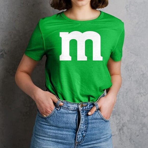M&M‎ Green Halloween or Fun Short Sleeve Tee - Picture 11 of 12
